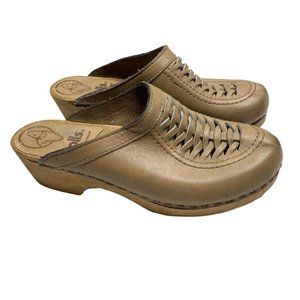 Trolls vintage 1970s huarache clogs made in sweden by Samhall size 38